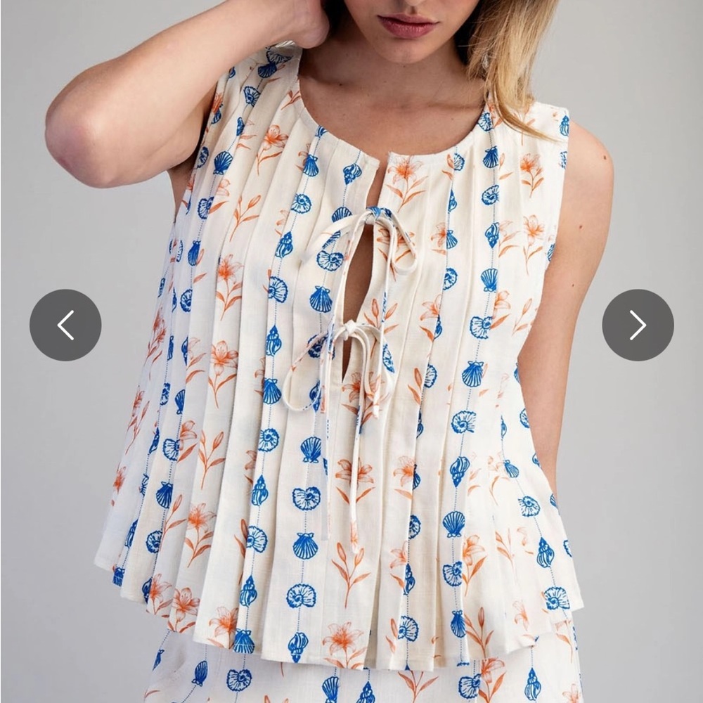 Cute Eesome Shell Top - Picture 4 of 6